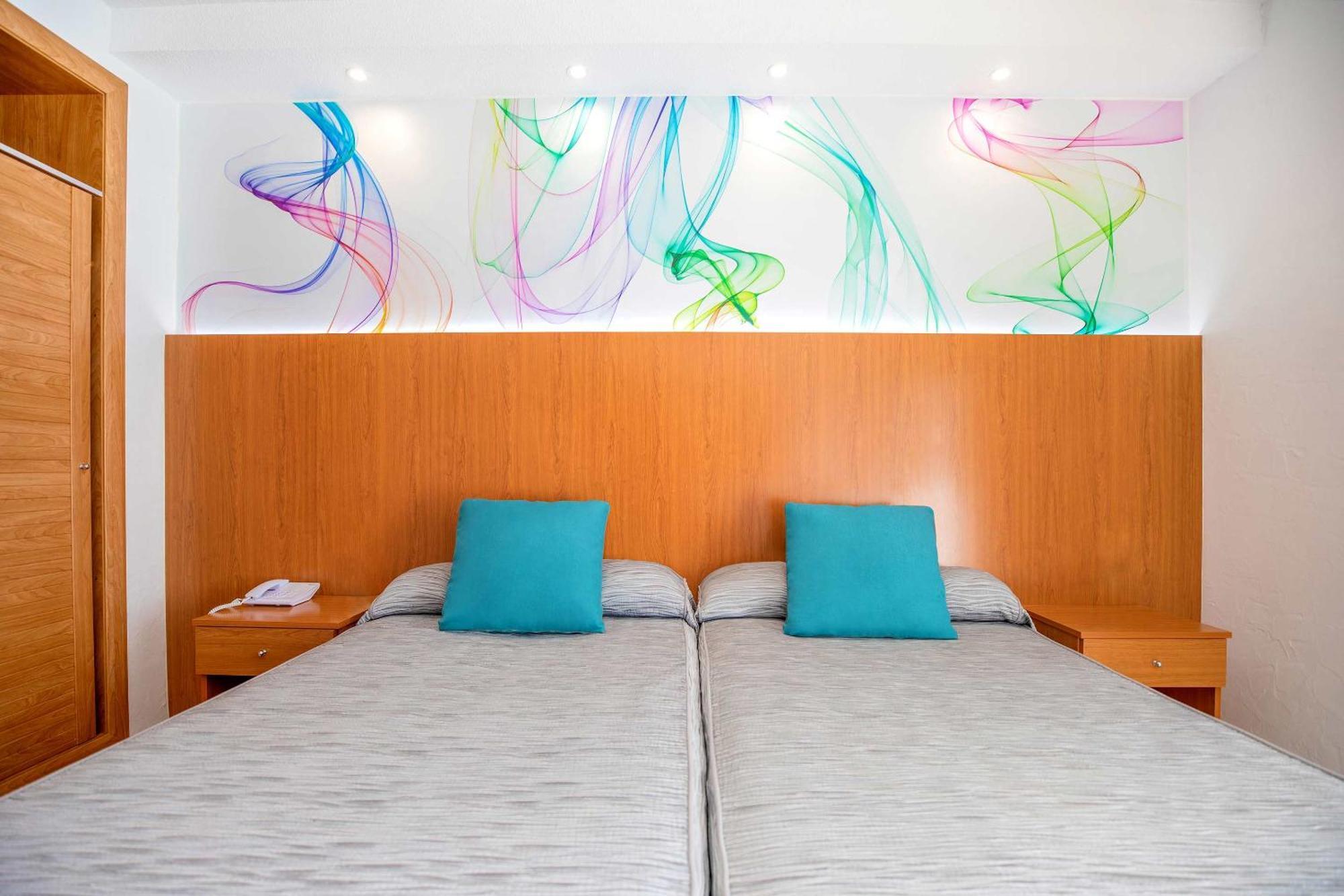 Hotel Servigroup Castilla Μπένιντορμ Δωμάτιο φωτογραφία