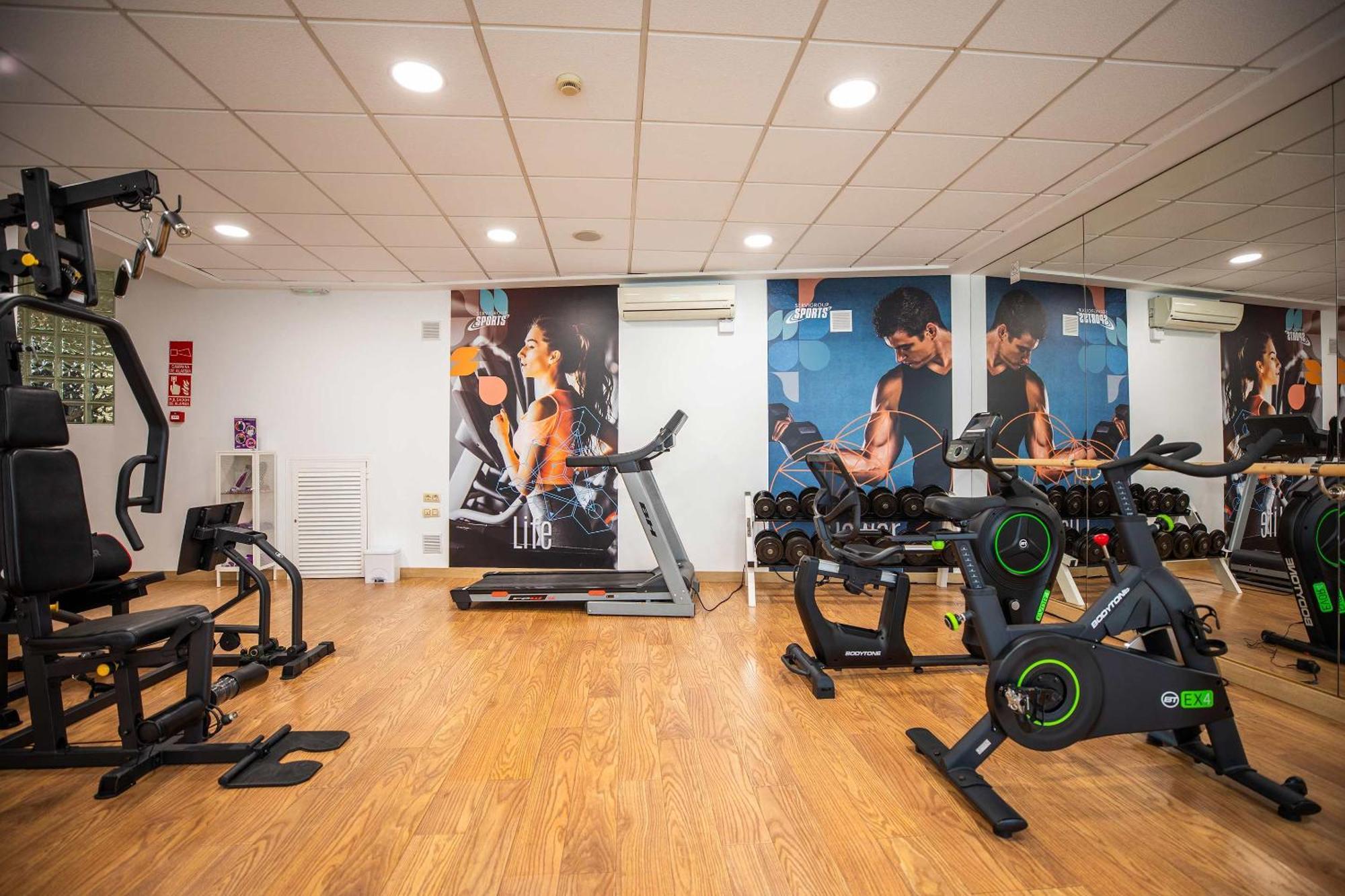 Hotel Servigroup Castilla Μπένιντορμ Εξωτερικό φωτογραφία
